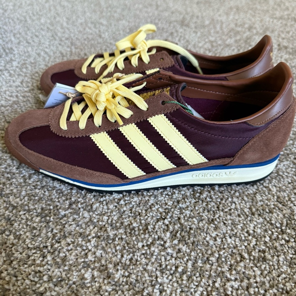 Women’s Adidas SL72 OG Maroon Brown Size 7.5